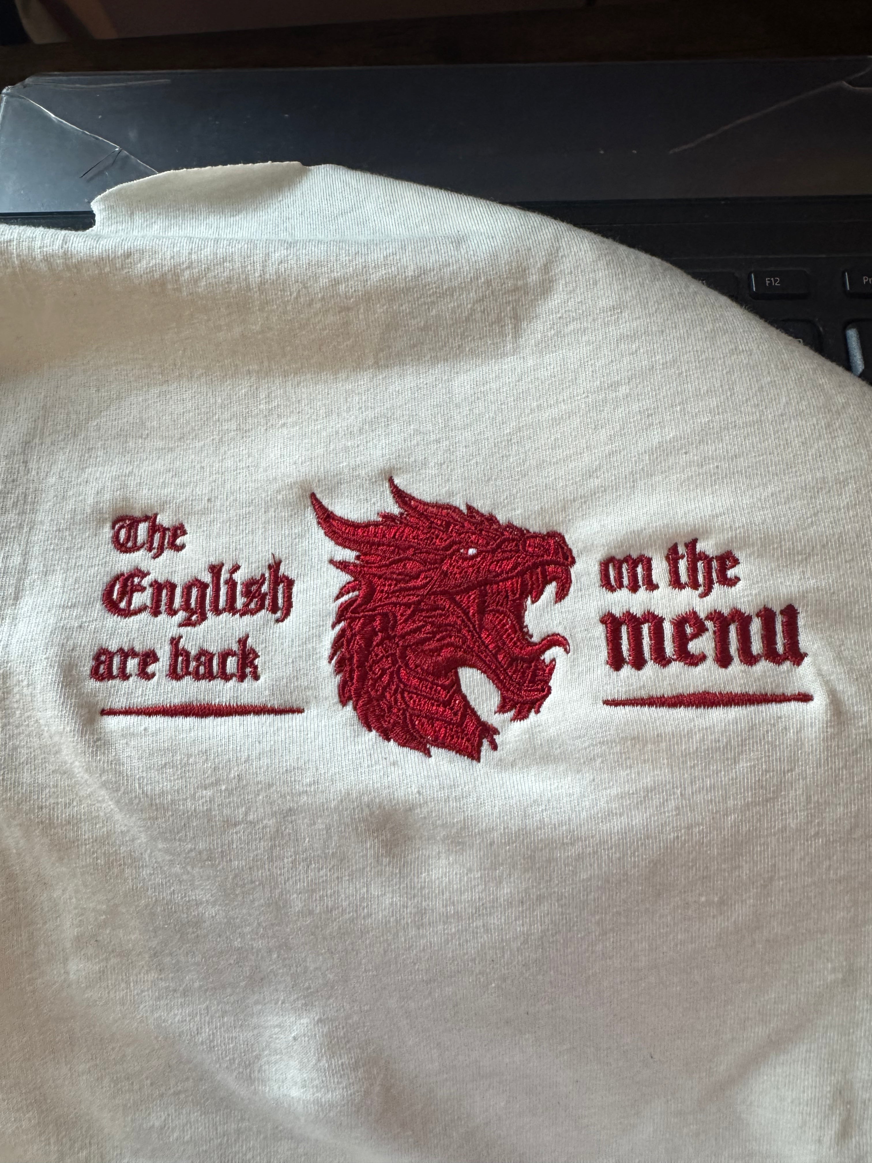THE ENGLISH ARE BACK ON THE MENU CROP TEE