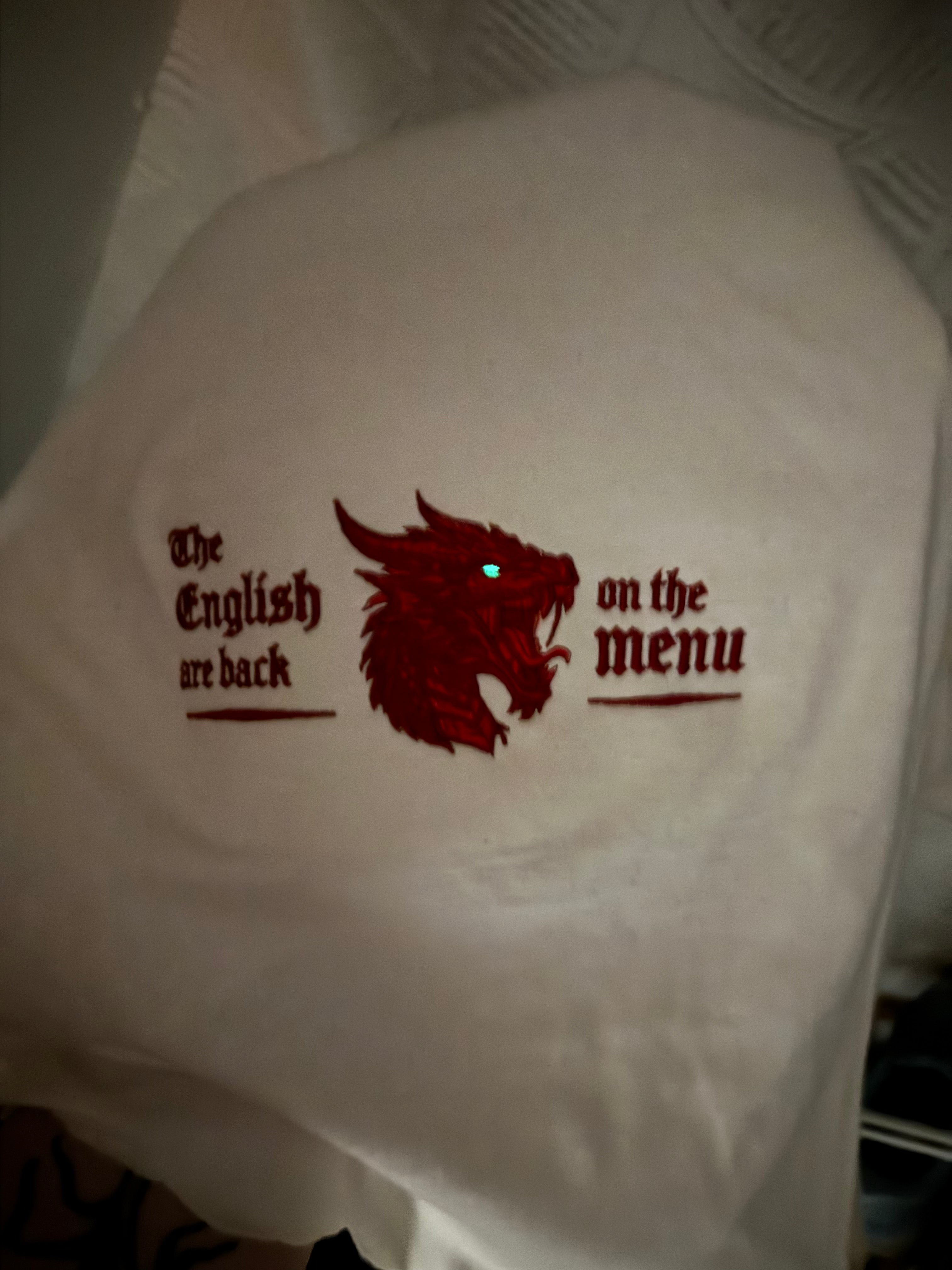 THE ENGLISH ARE BACK ON THE MENU CROP TEE
